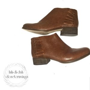 Vince Camuto Booties